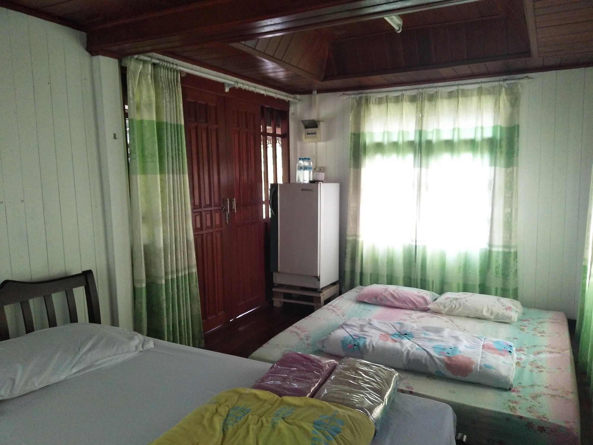 Sarocha Resort Rayong Buitenkant foto